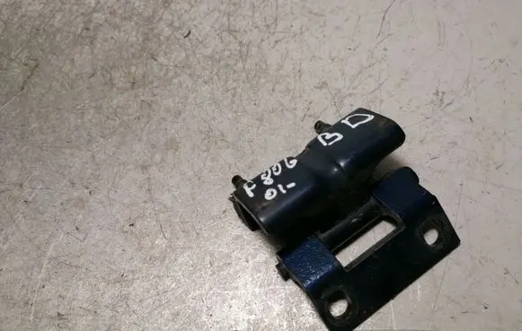 Peugeot 806 Tailgate/trunk/boot hinge