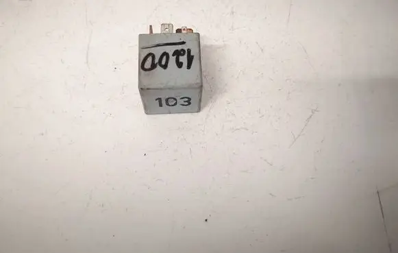 Volkswagen New Beetle Other relay 357911253