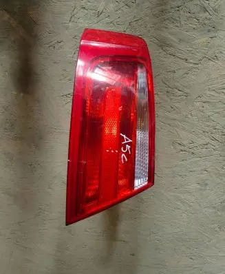 Audi A5 8T 8F Rear/tail lights 8T0945095