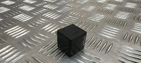 Jaguar XJ X351 Other relay 5M5T14B192CA