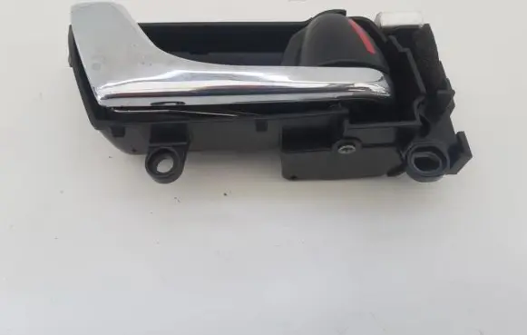 Subaru Legacy Front door interior handle