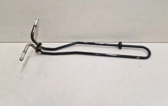 Gearbox oil cooler pipe/hose