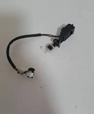 Volkswagen Touareg I Windshield washer spray nozzle 6E095598