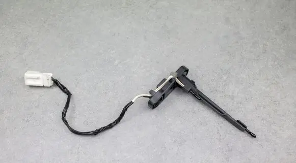 Nissan Leaf I (ZE0) Sensor T1021646QB T1021646Q T1021646
