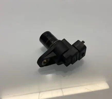 Mercedes-Benz E W211 Camshaft position sensor A0031539728 090404 0031539728