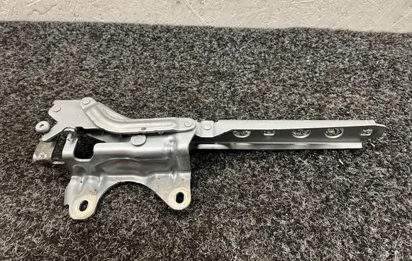 Porsche Macan (95B) Engine bonnet/hood hinges 95B823302E