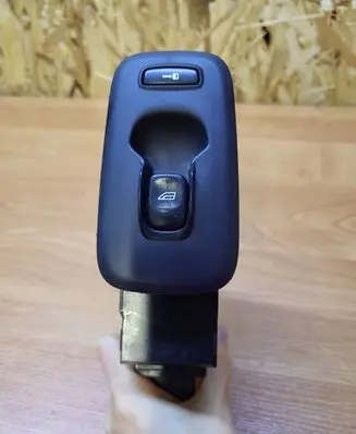 Volvo XC90 Electric window control switch 31275227