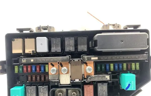 Honda CR-V Fuse box set 