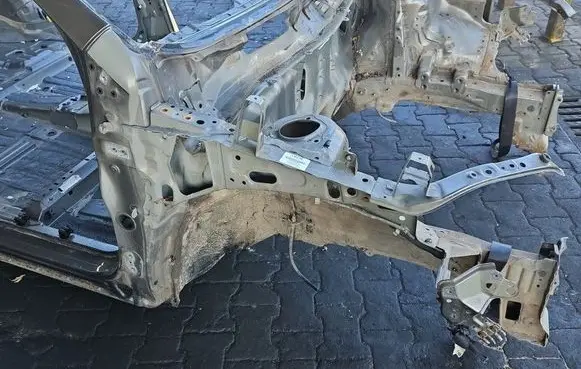 Toyota RAV 4 (XA40) Front side member IMPRK1563746