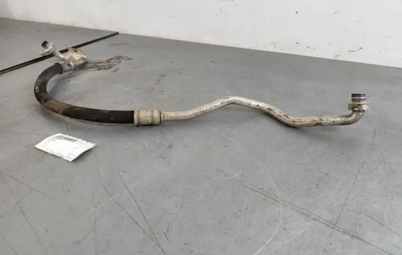 Air conditioning (A/C) pipe/hose