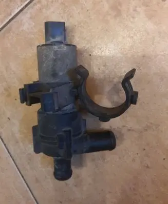Volkswagen Multivan T4 Electric auxiliary coolant/water pump 0392020073