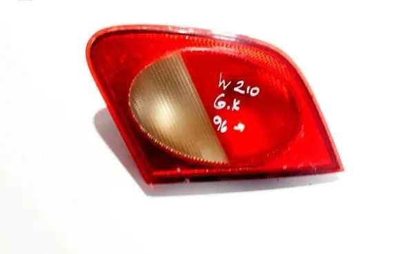 Mercedes-Benz E W210 Tailgate rear/tail lights a2108201264 197504k6