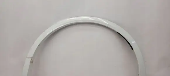 Volkswagen Touareg III Front arch trim 