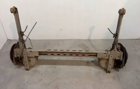 Opel Vivaro Rear axle beam 