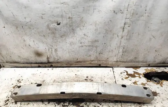 Cadillac CTS Front bumper cross member 25748246 106036