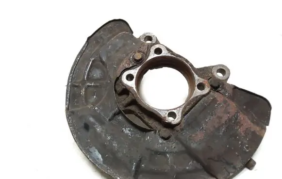 Volvo XC90 Front wheel hub 08630771
