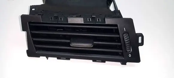 BMW 5 E60 E61 Dashboard side air vent grill/cover trim 6953749 6910731 64226910731
