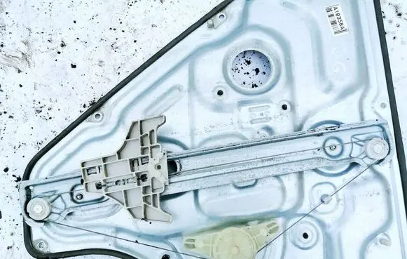KIA Venga Sliding door window regulator with motor 