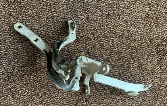 BMW 5 F10 F11 Tailgate/trunk/boot hinge 7206689