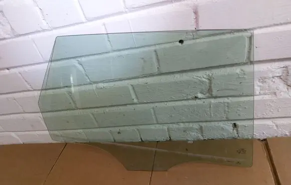 Audi A4 S4 B9 8W Rear door window glass