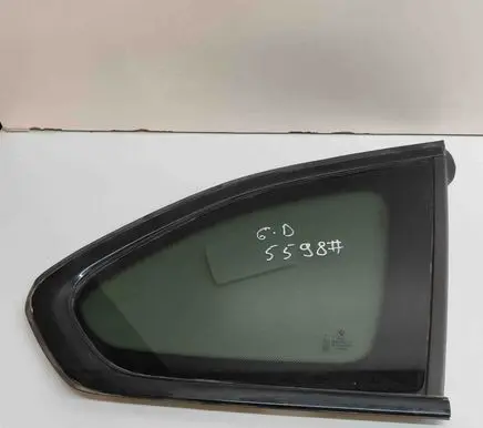 BMW X1 F48 F49 Rear side window 7406874