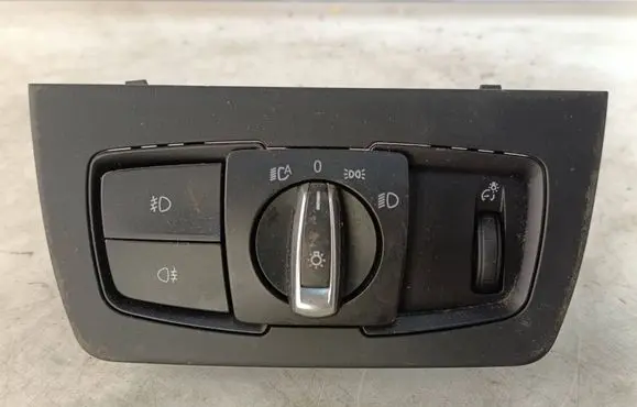BMW 4 F32 F33 Light switch 9265303 5496489