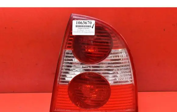 Volkswagen PASSAT B5.5 Rear/tail lights 11A167