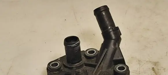Nissan Qashqai Engine coolant pipe/hose 800386710