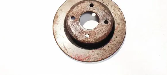 Nissan Micra Front brake disc neventiliuojamas