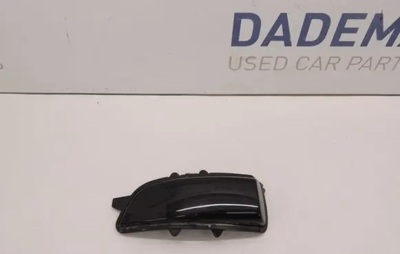 Volvo V70 Front door wing mirror part D165