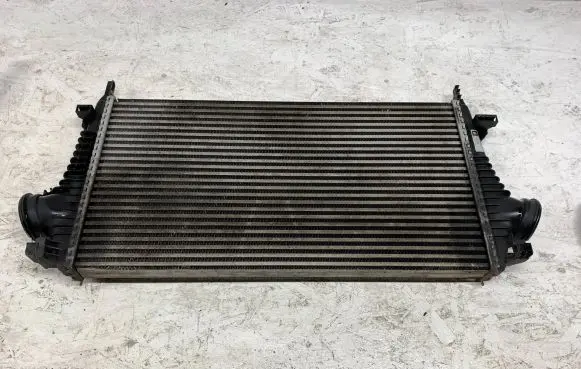 Opel Insignia A Intercooler radiator 13241751