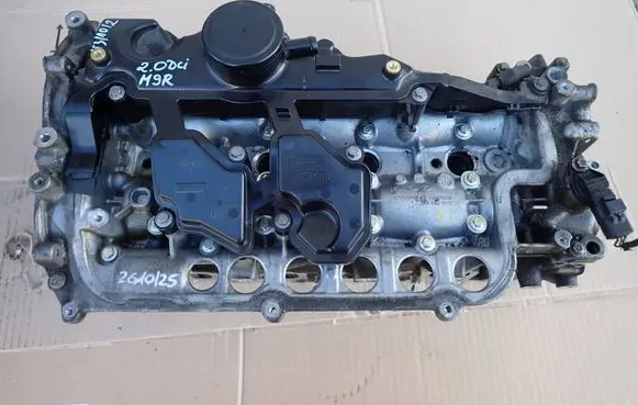 Renault Laguna III Engine head 
