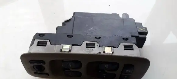 Volvo S60 Electric window control switch 30732816