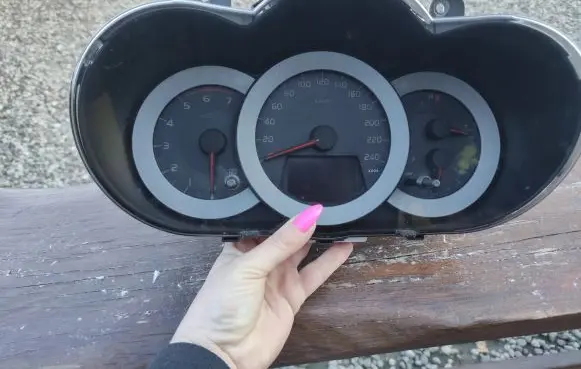 Toyota RAV 4 (XA30) Speedometer (instrument cluster) 8380042D00 2574302663