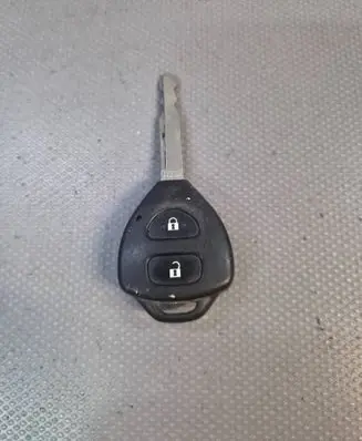 Toyota Verso Ignition key/card