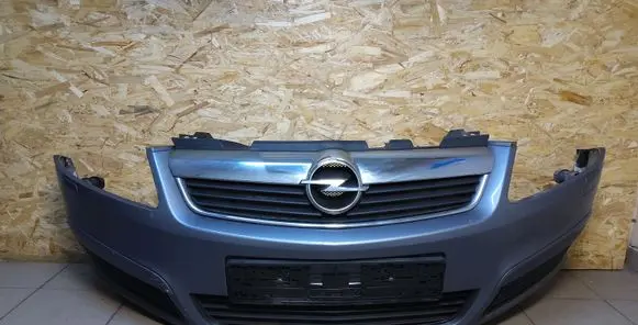 Opel Zafira B Front bumper