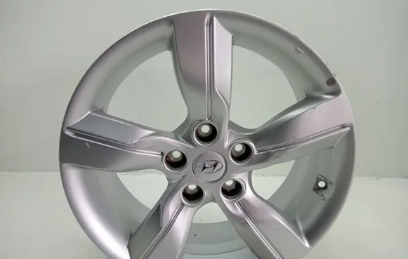 Hyundai Veloster R17 alloy rim 529102V050
