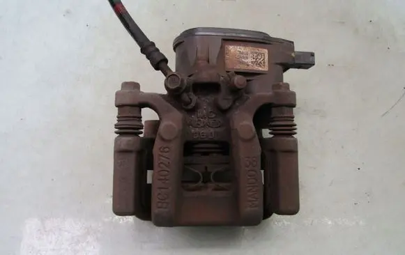 KIA Sportage Rear brake caliper BC140276