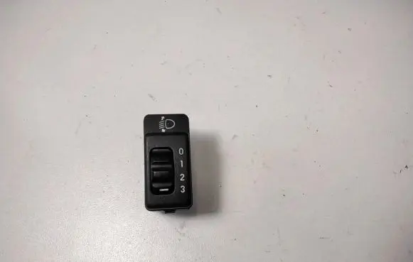 Opel Sintra Headlight level height control switch 90346276 90270514 90320611