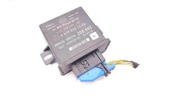 Mercedes-Benz Vito Viano W639 Light module LCM 5LA00876725 0000289481 A6398201426
