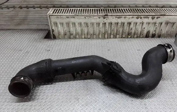 Volkswagen Caddy Intercooler hose/pipe 3C0145770B