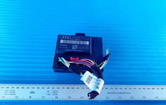 Audi A6 S6 C6 4F Door control unit/module 4F0959794E