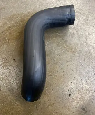 Nissan Note (E11) Intercooler hose/pipe