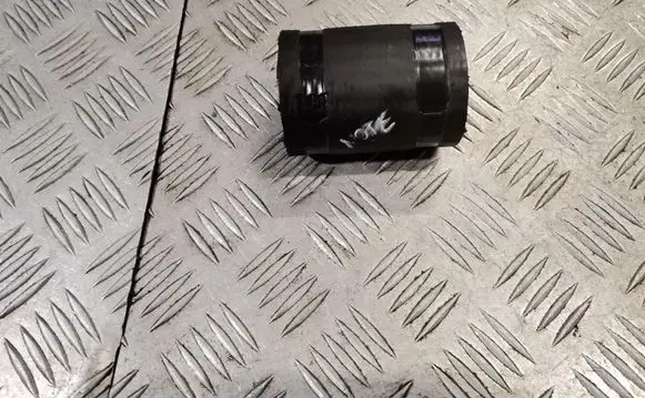 Nissan Note (E11) Intercooler hose/pipe