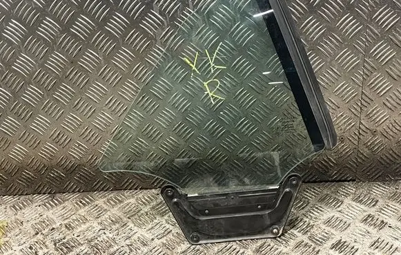 Jaguar XK - XKR Rear side window 43R001605