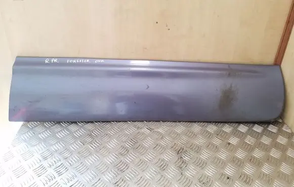 Subaru Forester SG Front door trim (molding)