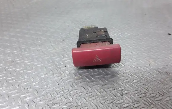 Land Rover Freelander Hazard light switch
