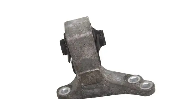 Subaru Outback (BS) Engine mount bracket
