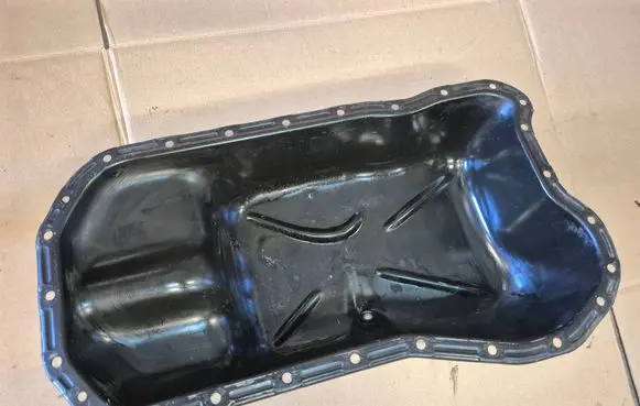 Volkswagen Golf III Oil sump 021103603b