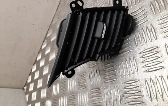 Iveco Daily 6th gen Dashboard side air vent grill/cover trim 5802886069